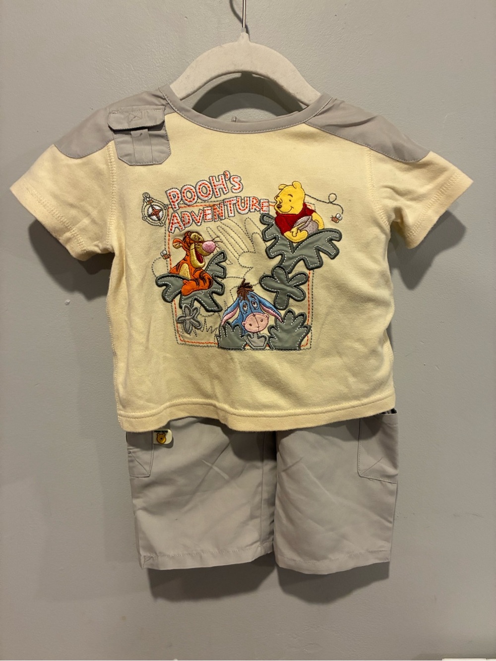 Vintage Disney Baby Poohs Adventure Embroidered Shorts Set Cream Gray